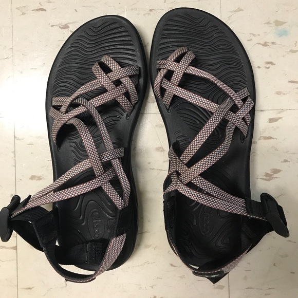 Chaco Shoes - Size 8 women’s Chacos